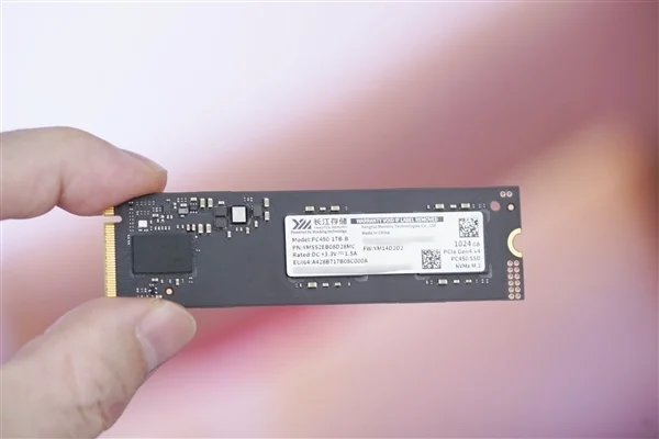 疾速7000MB/s！長江存儲PC450 1TB SSD圖賞